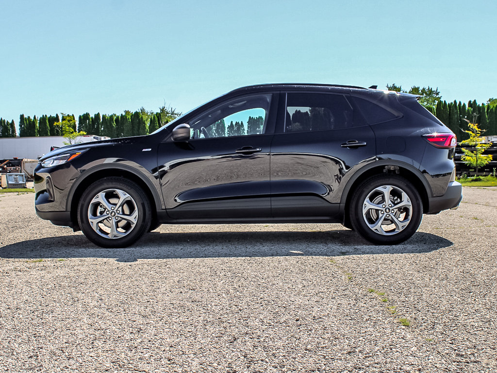 Used 2026 Ford Escape ST-Line AWD/4WD image 4