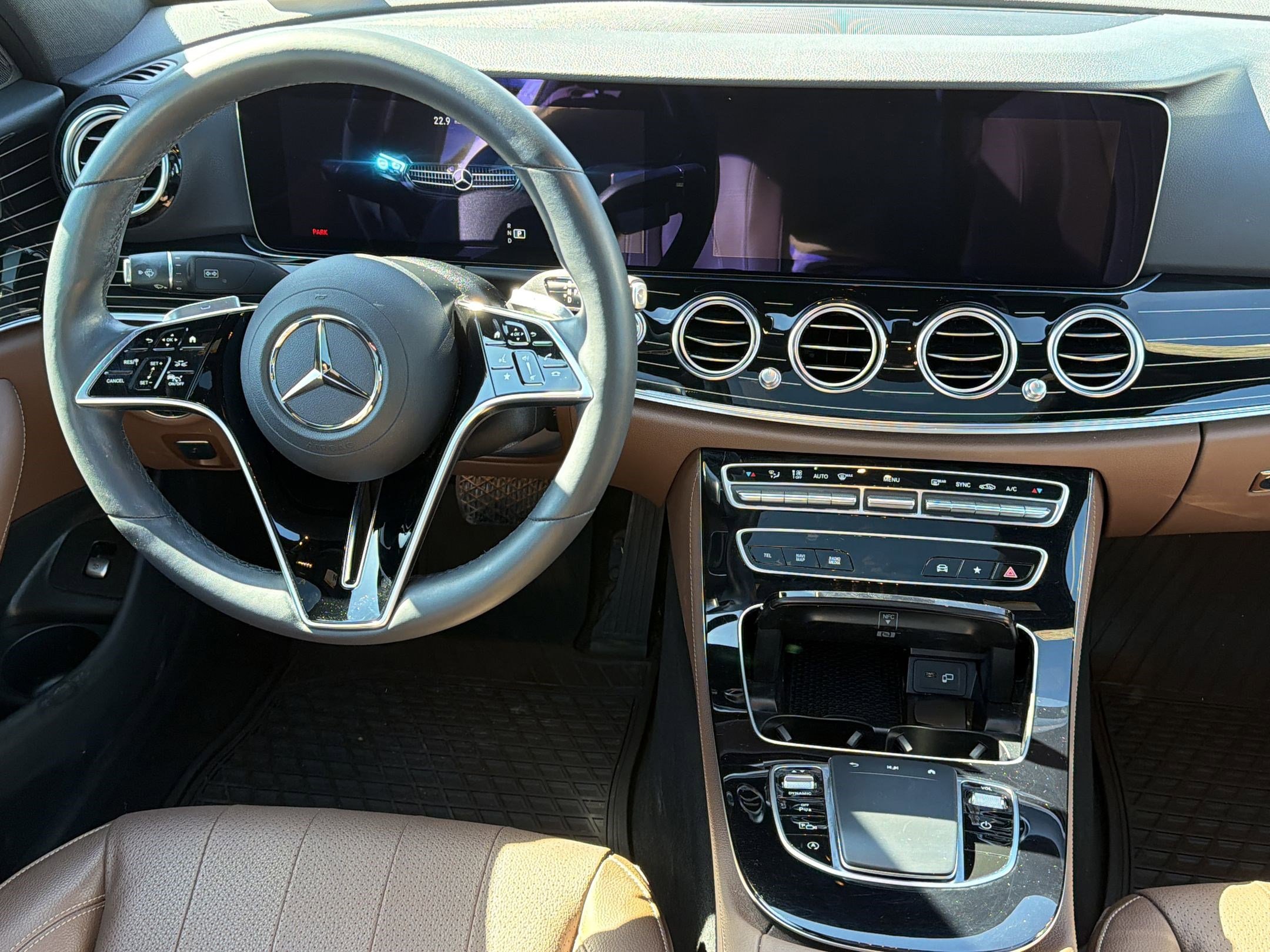 Used 2023 Mercedes-Benz E 350 4MATIC Sedan image 28