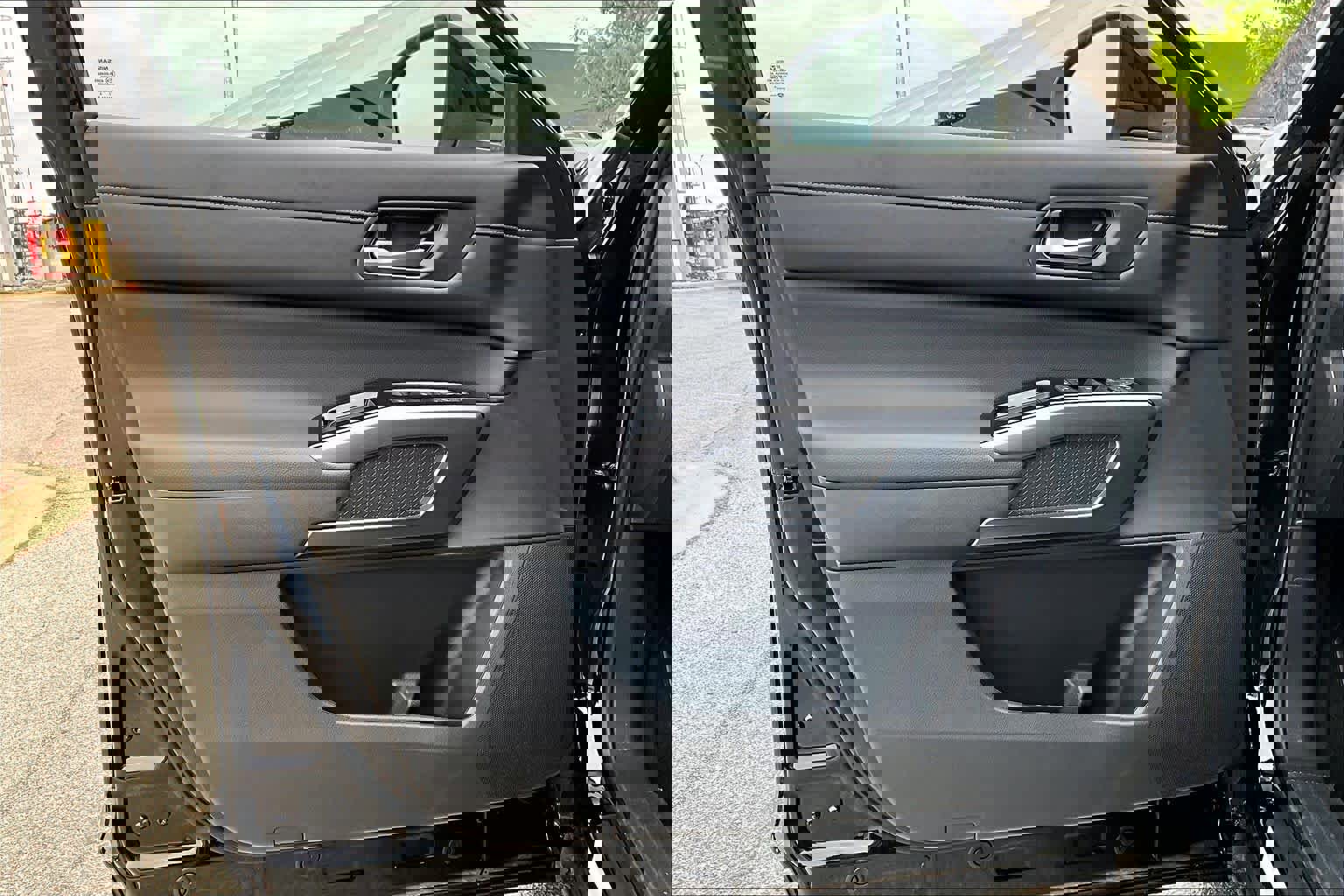 New 2026 Nissan Pathfinder SL image 13