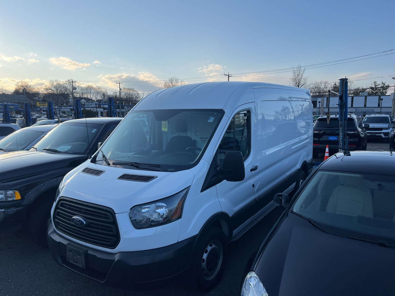 Used 2015 Ford Transit 250 148 Medium Roof image 3
