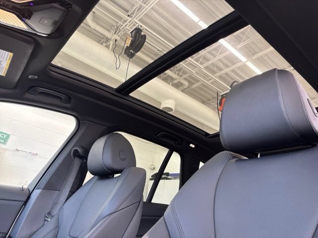 Used 2019 BMW X5 xDrive40i w/ Convenience Package AWD/4WD image 22