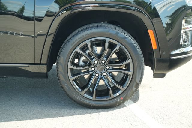New 2026 Jeep Grand Wagoneer Summit AWD/4WD image 53