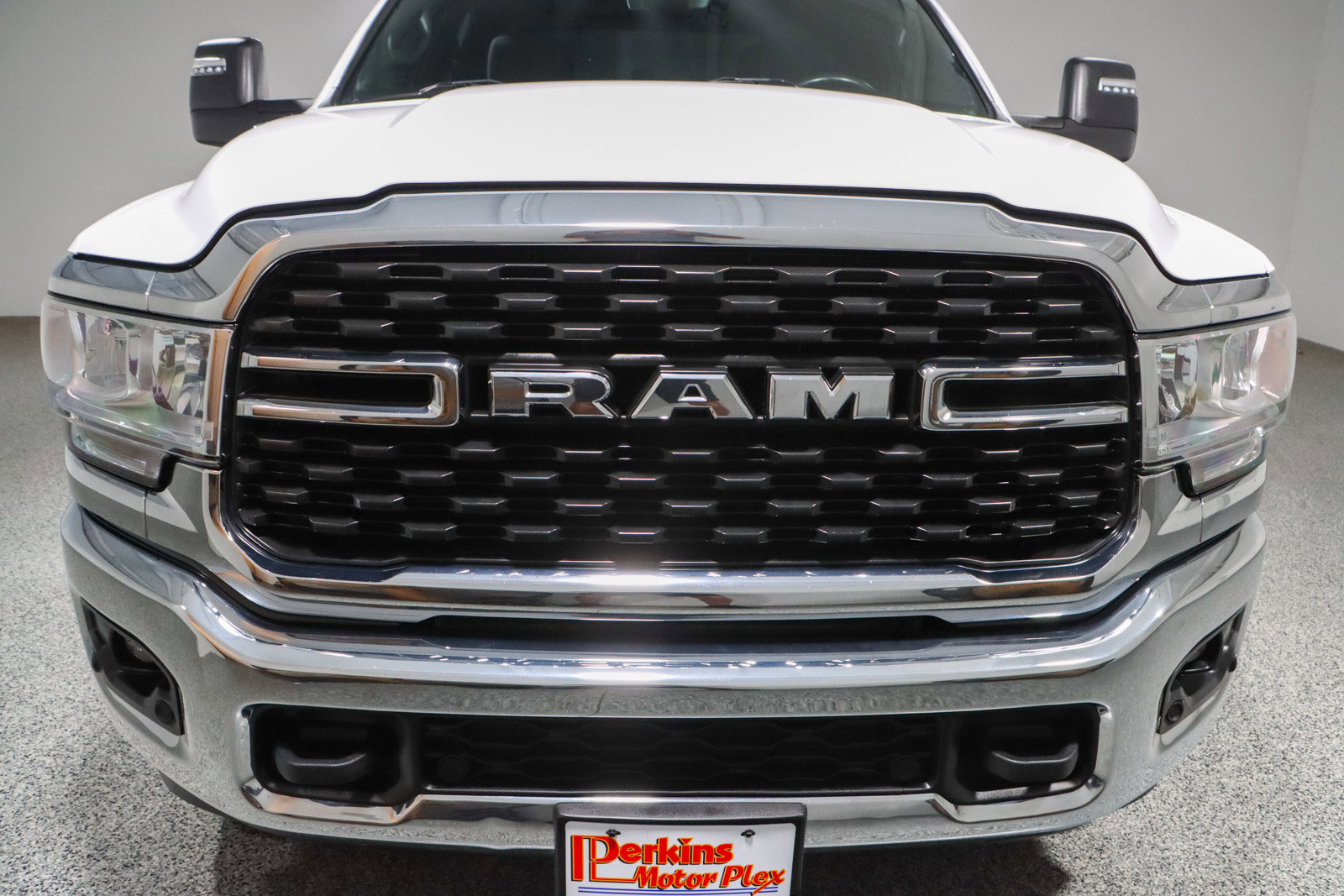 Used 2024 RAM 2500 Big Horn w/ Off Road Package image 4