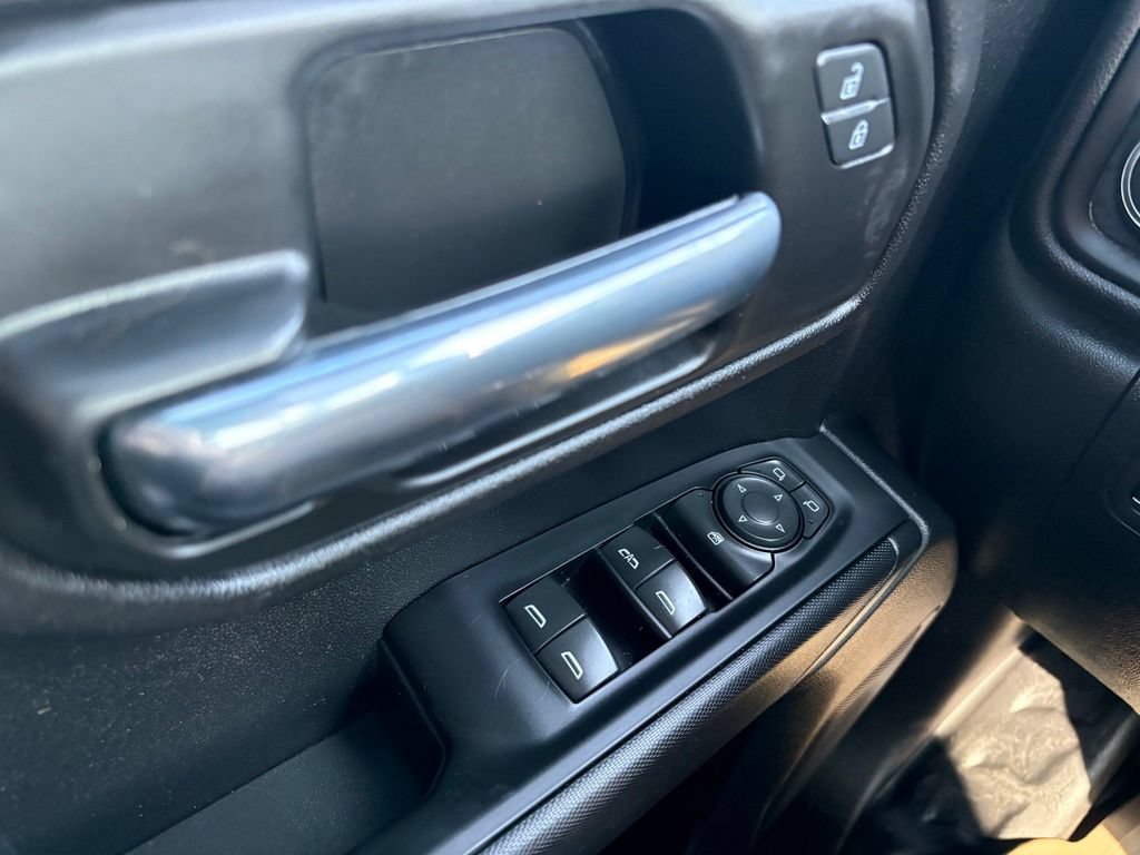 Used 2026 GMC Sierra 1500 Pro w/ Pro Value Package AWD/4WD image 16