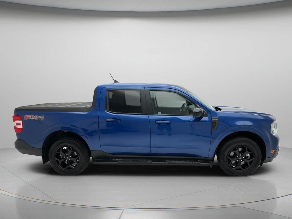 Used 2024 Ford Maverick Lariat w/ FX4 Off-Road Package AWD/4WD image 2