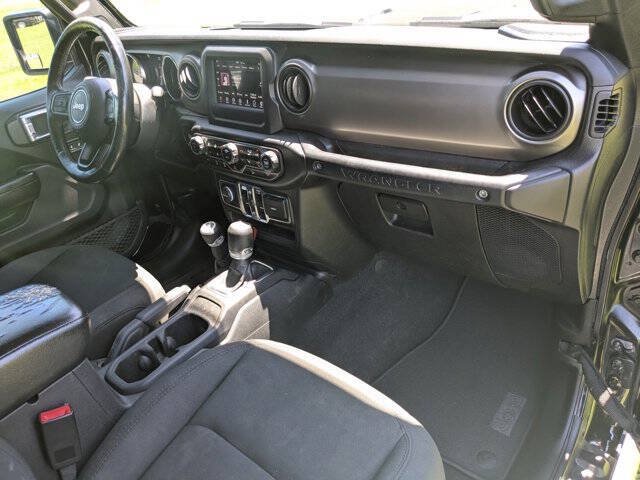 Used 2020 Jeep Wrangler Unlimited Sport S AWD/4WD image 34