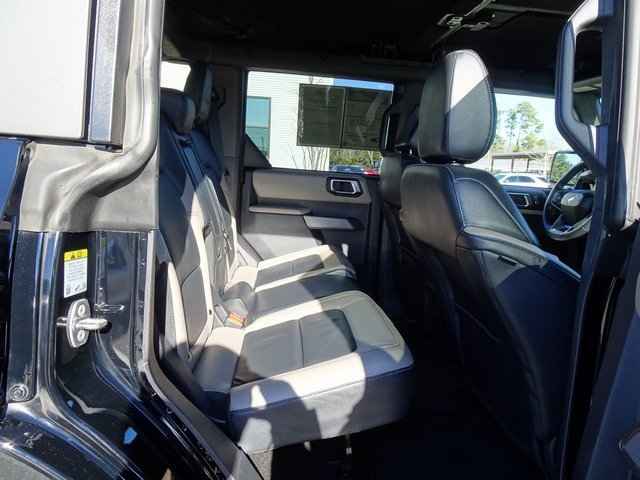 Used 2023 Ford Bronco Wildtrak image 17