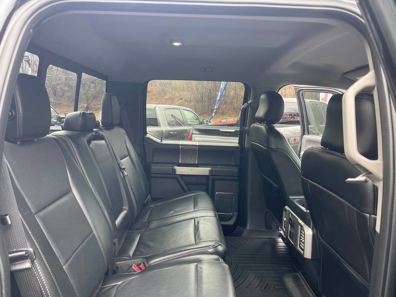 Used 2017 Ford F250 Lariat w/ Lariat Value Package image 38