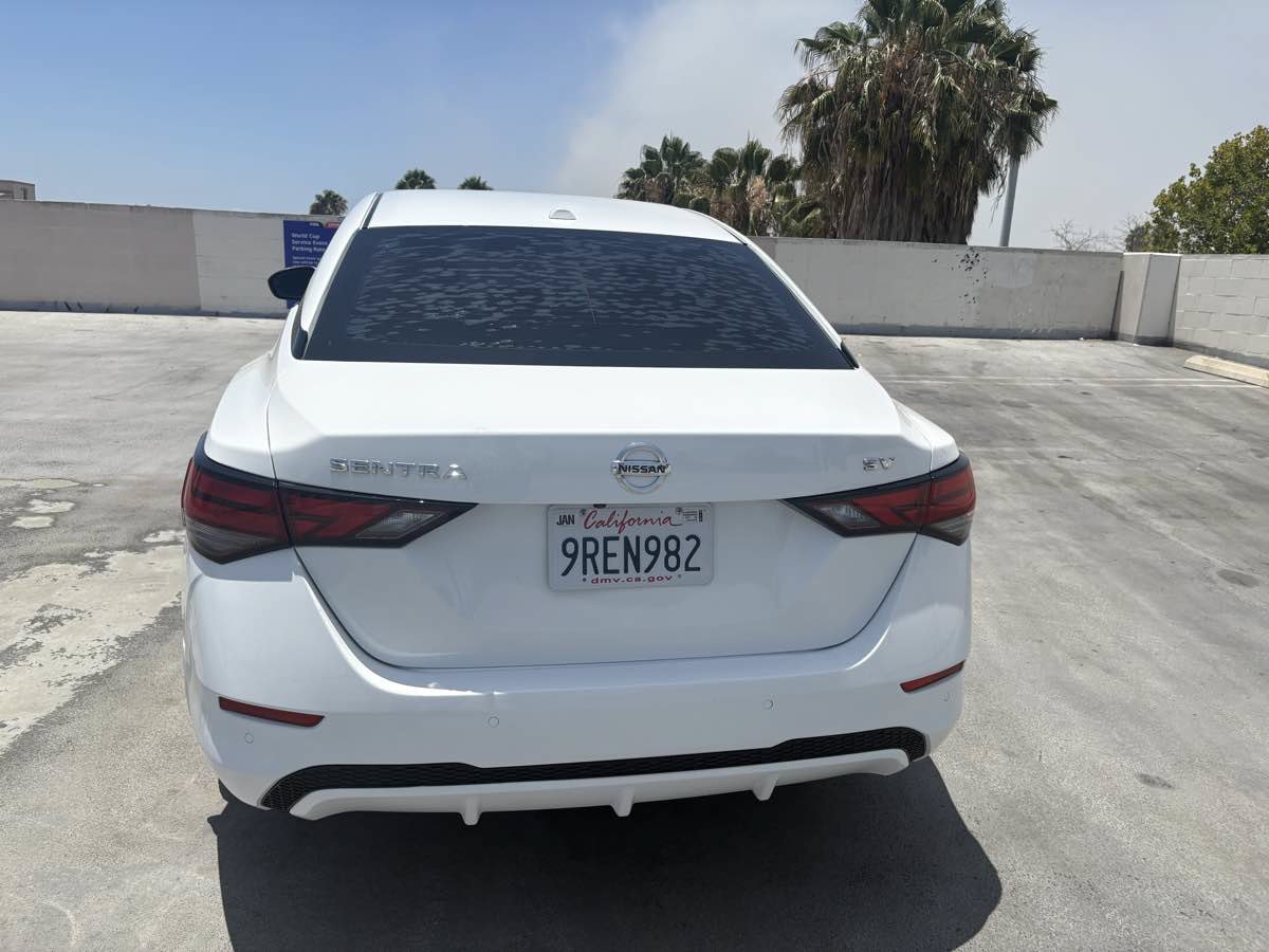 Used 2024 Nissan Sentra SV FWD image 10