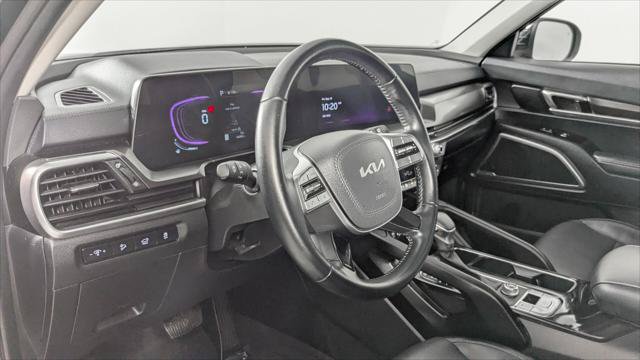 Used 2025 Kia Telluride S FWD image 27
