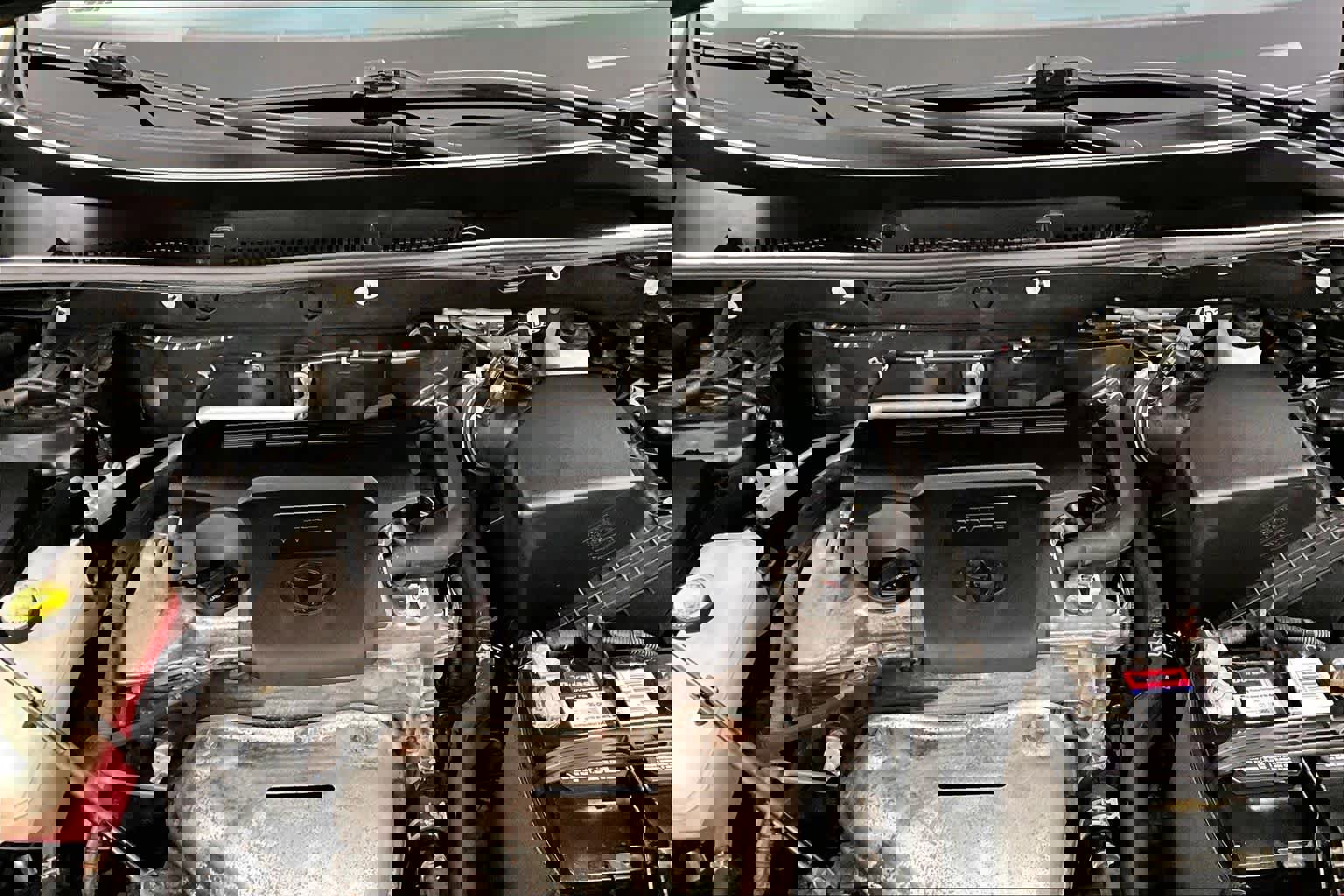 Used 2017 Toyota RAV4 XLE image 29