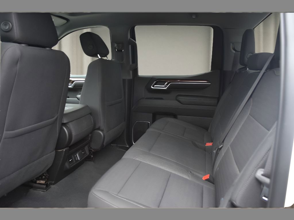 Used 2023 Chevrolet Silverado 1500 LT image 10