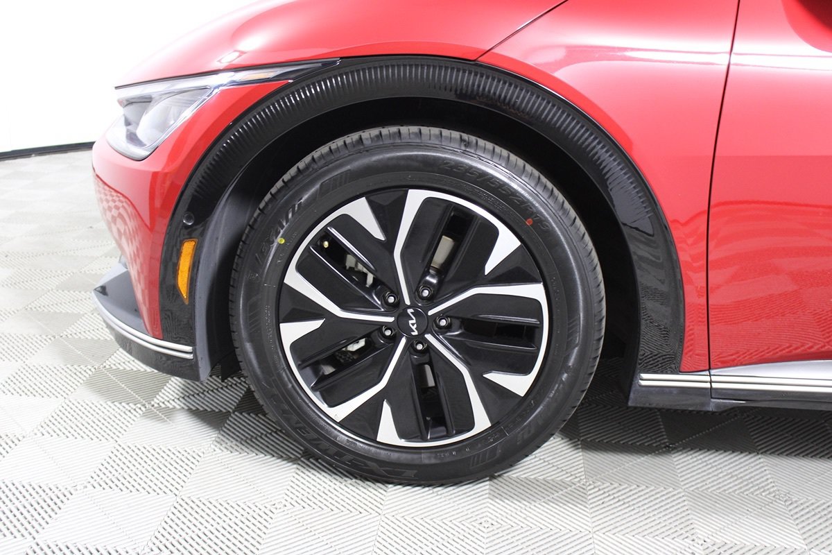 Used 2023 Kia EV6 Wind w/ Wind Technology Package RWD image 19