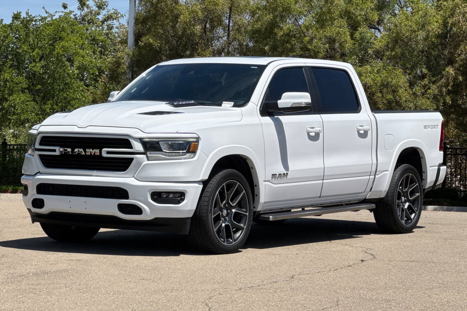 Used 2021 RAM 1500 Laramie AWD/4WD image 8