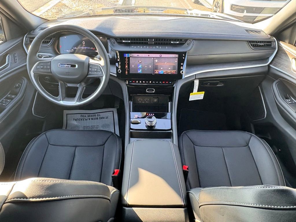 New 2026 Jeep Grand Cherokee Limited image 14