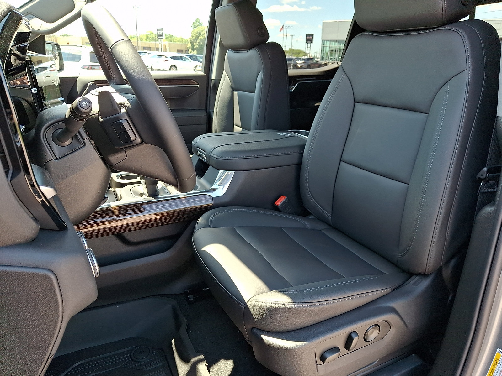 New 2026 GMC Sierra 1500 Elevation w/ Elevation Premium Package AWD/4WD image 6