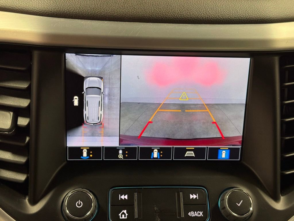 Certified 2023 GMC Acadia SLT w/ Technology Package image 19