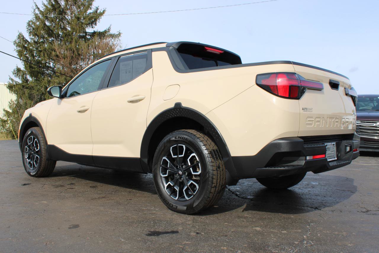 Used 2022 Hyundai Santa Cruz SEL Premium w/ Cargo Package image 10