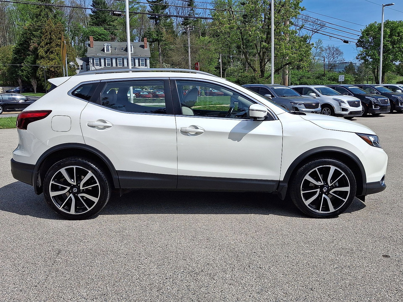 Used 2019 Nissan Rogue Sport SL w/ Premium Package AWD/4WD image 26