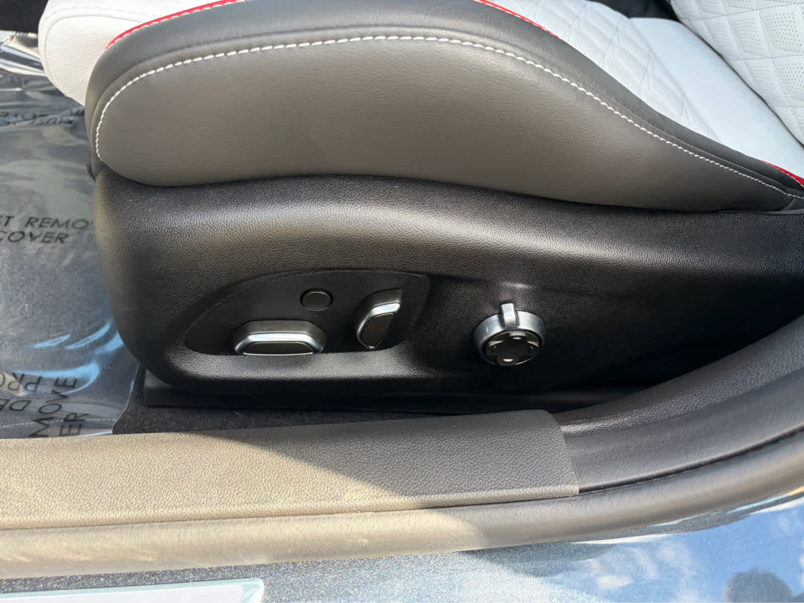 Used 2026 Cadillac CT4 V Blackwing w/ Driver Assist Package image 11