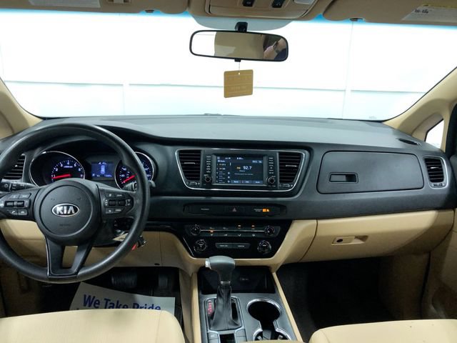 Used 2019 Kia Sedona LX FWD image 14