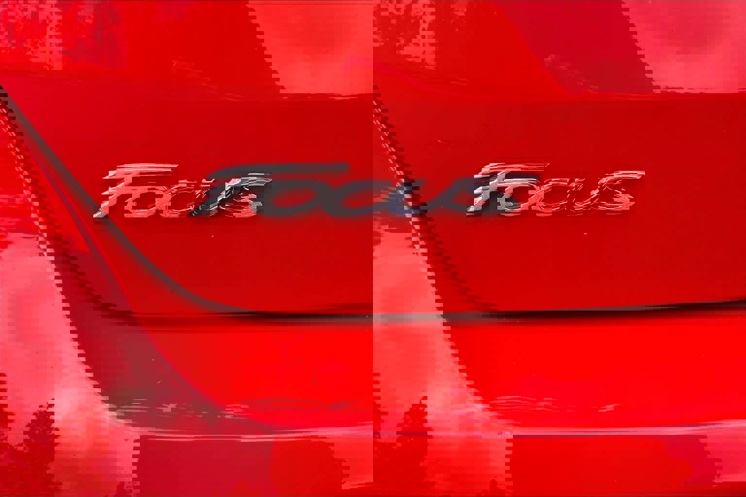 Used 2015 Ford Focus ST FWD image 10