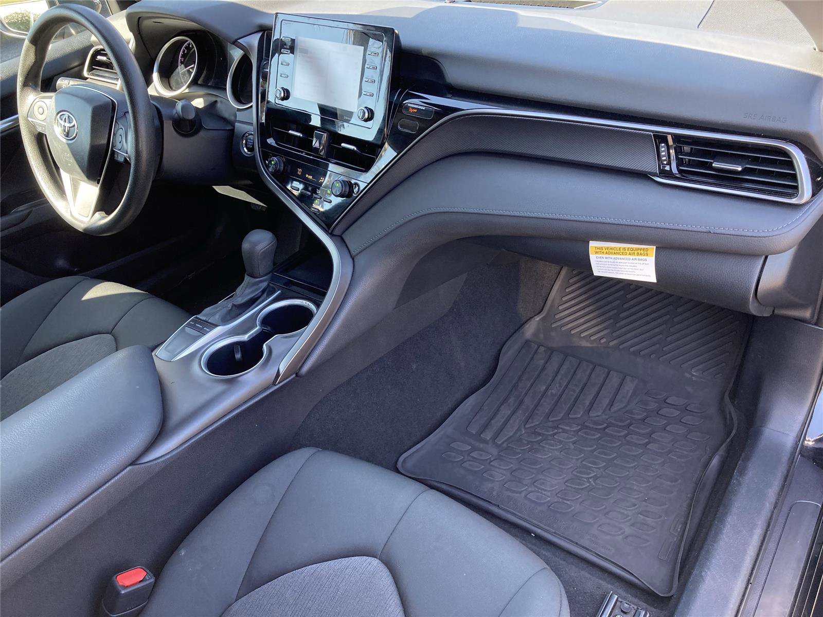 Used 2024 Toyota Camry LE image 30