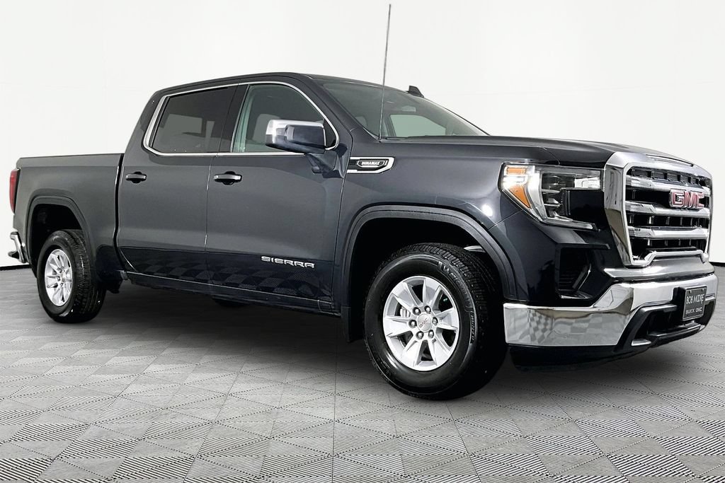 Used 2020 GMC Sierra 1500 SLE w/ SLE Value Package RWD image 3