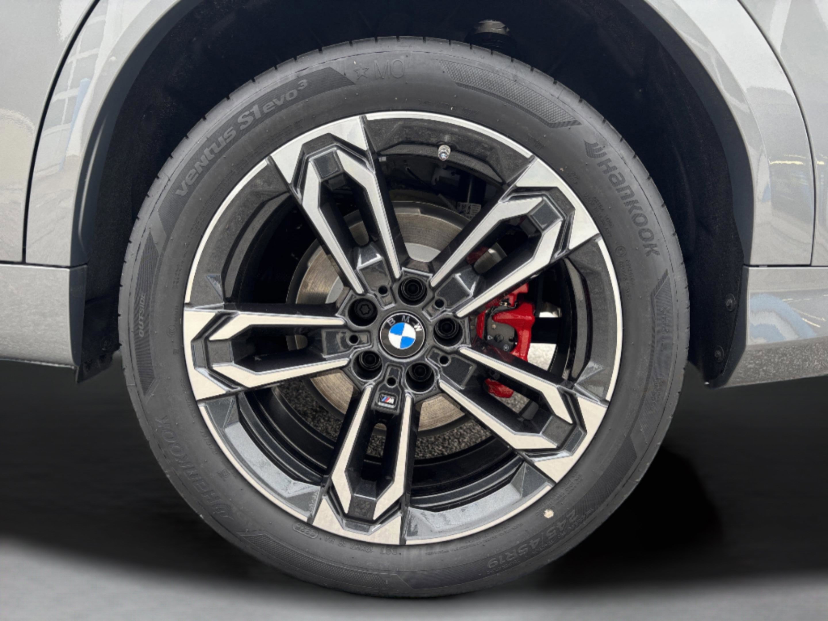 Used 2026 BMW X2 xDrive28i w/ Technology Package AWD/4WD image 34