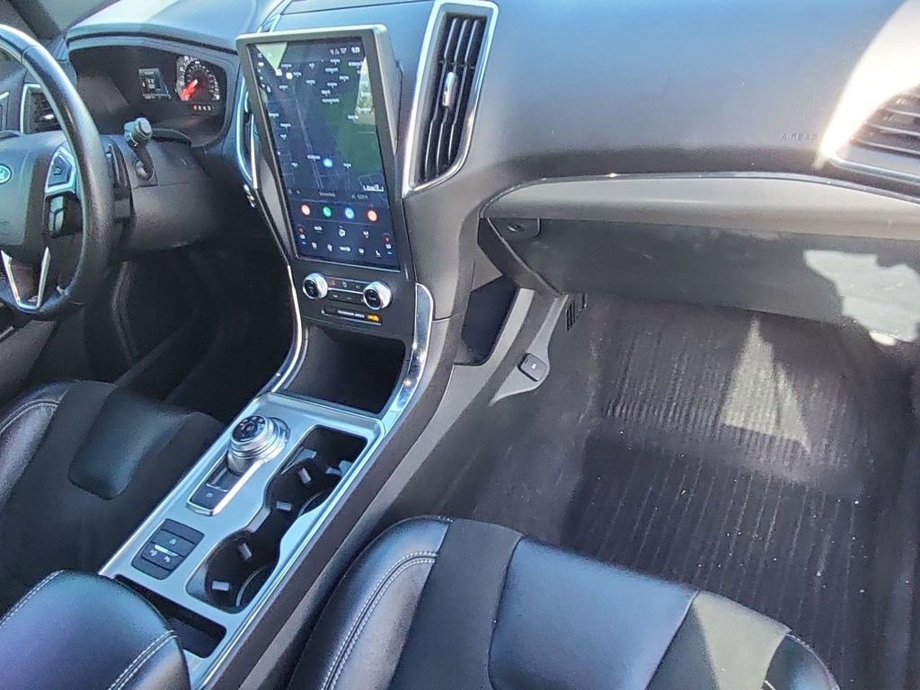 Used 2024 Ford Edge ST w/ Equipment Group 401A AWD/4WD image 36