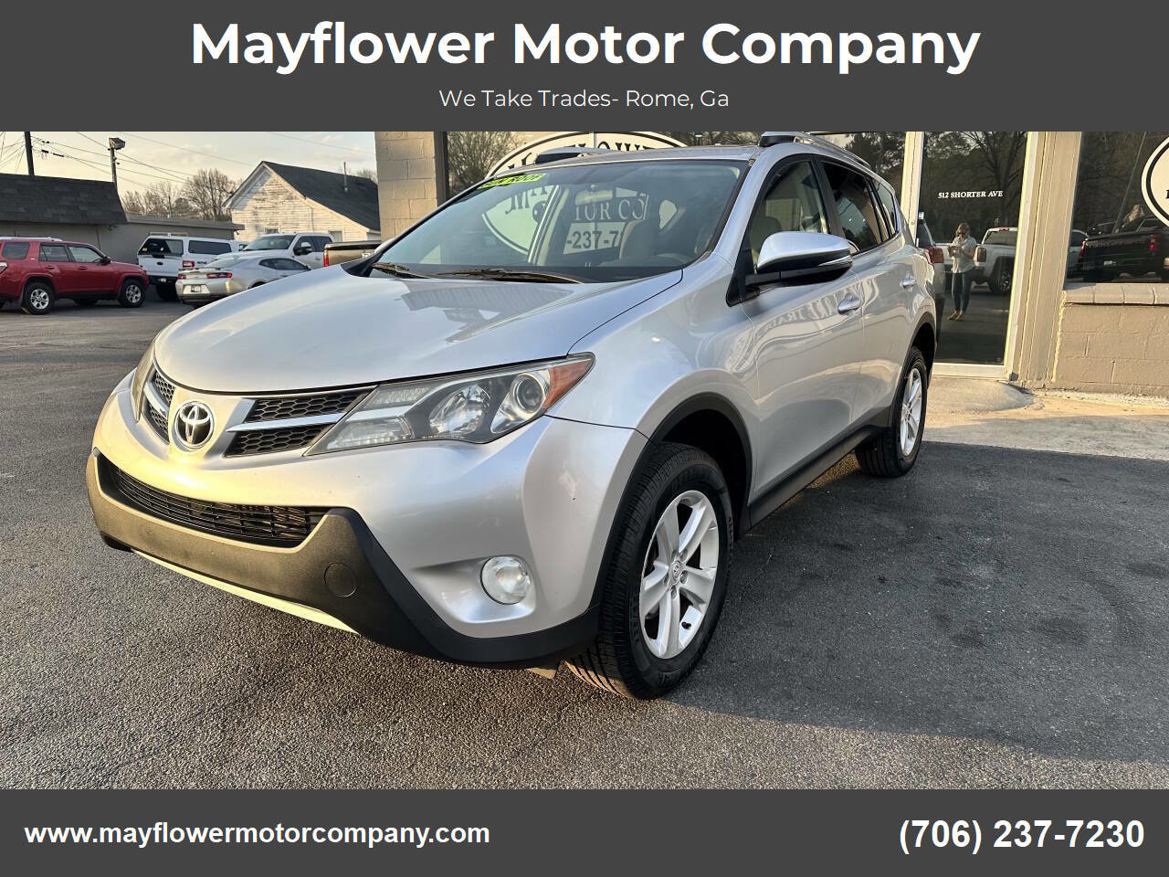 Used 2014 Toyota RAV4 XLE FWD image 1