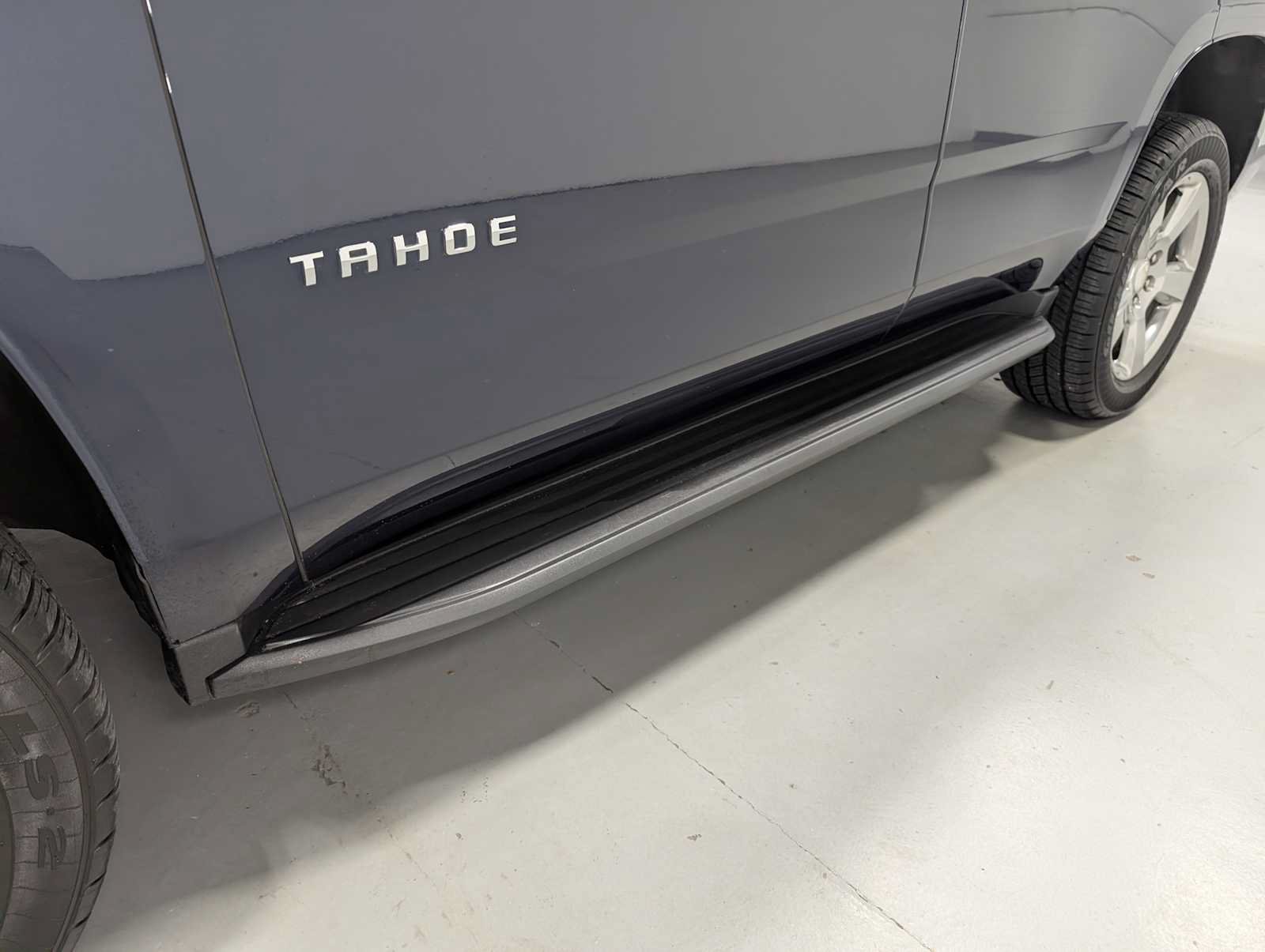 Used 2019 Chevrolet Tahoe LT AWD/4WD image 14
