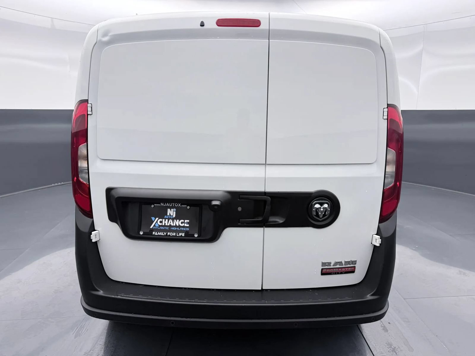 Used 2019 RAM ProMaster City Tradesman FWD image 6