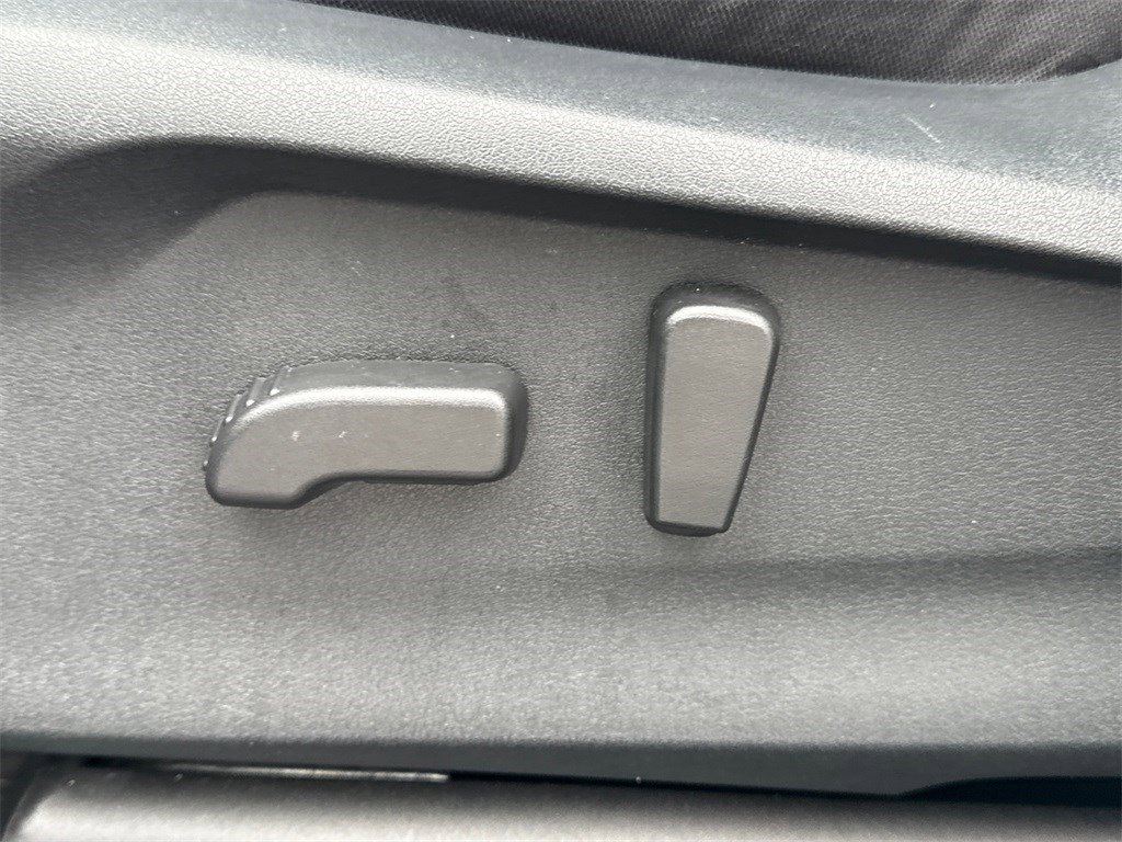 Used 2021 Subaru Ascent Premium w/ Convenience Package image 21