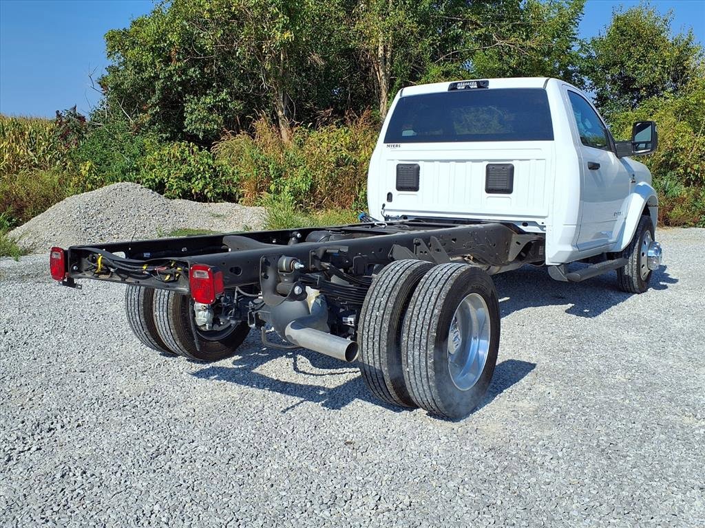 Used 2025 RAM 5500 Tradesman image 32