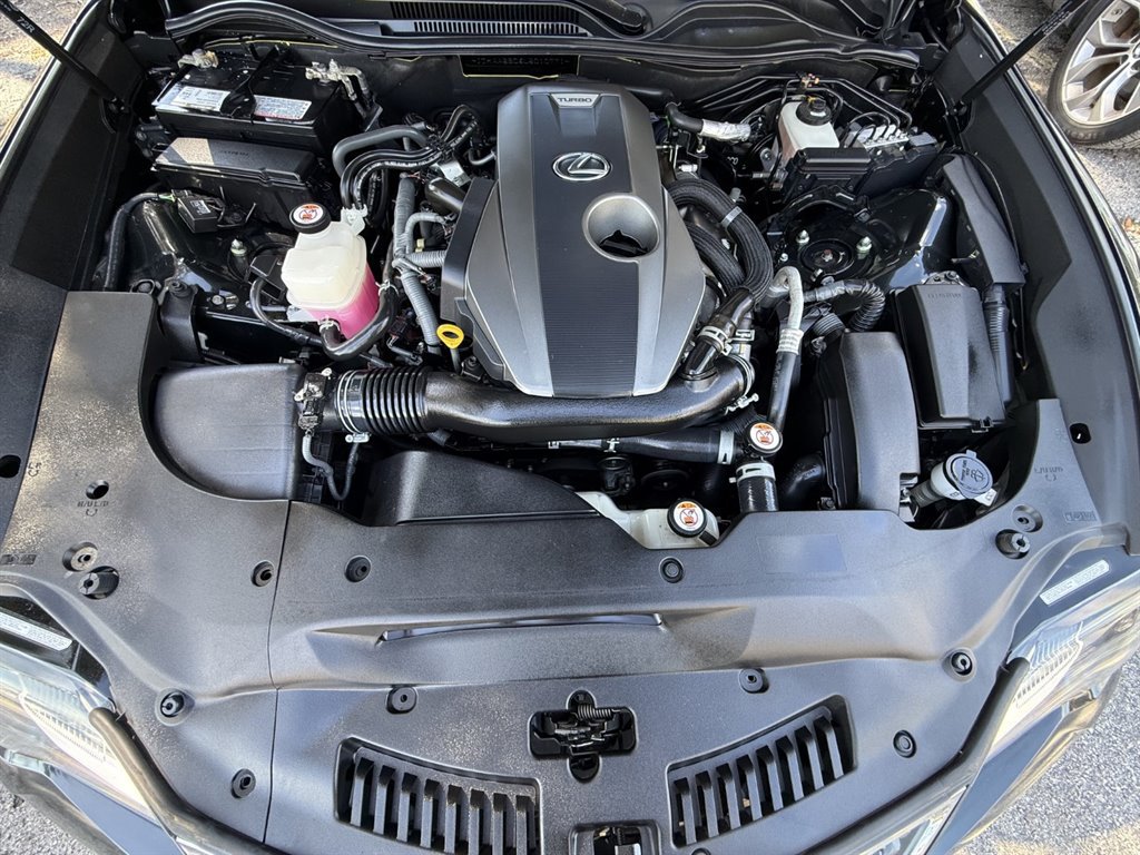 Used 2020 Lexus RC 300 w/ Accessory Package RWD image 31