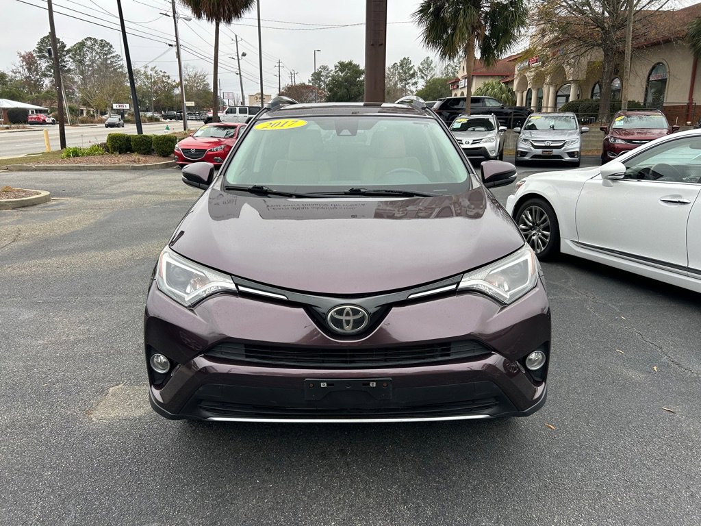 Used 2017 Toyota RAV4 XLE FWD image 3