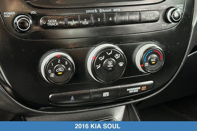 Used 2016 Kia Soul FWD image 21
