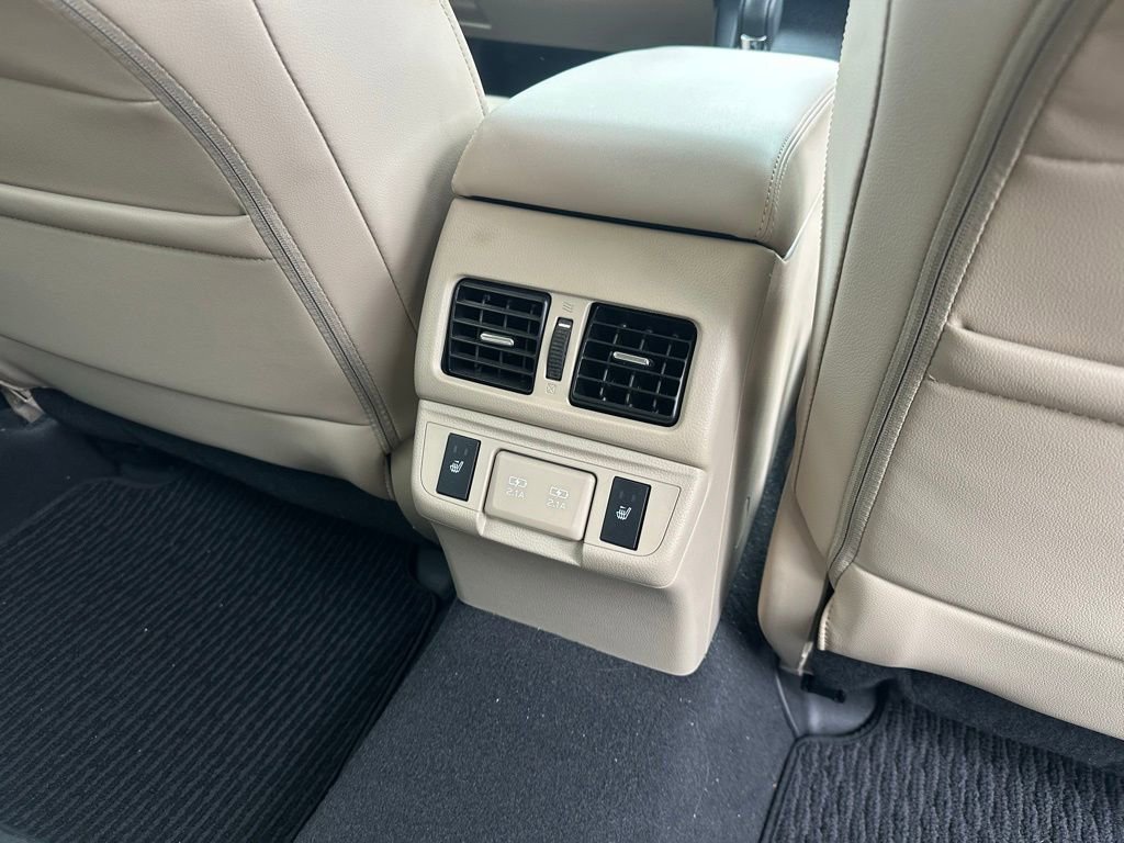 Used 2019 Subaru Outback 3.6R Limited w/ Popular Package #2 image 24