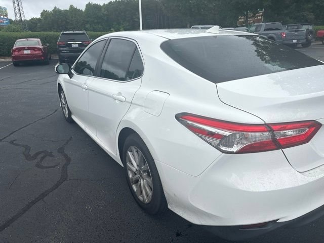 Used 2020 Toyota Camry LE FWD image 15