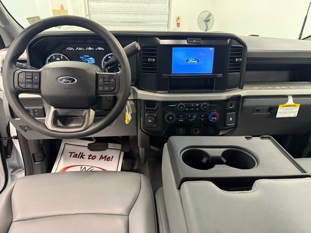 New 2026 Ford F350 XL w/ XL Chrome Package AWD/4WD image 12