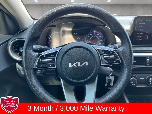 Used 2022 Kia Forte LXS FWD image 21