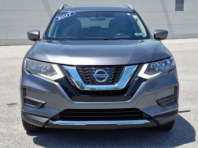 Used 2017 Nissan Rogue S w/ Appearance Package AWD/4WD image 5