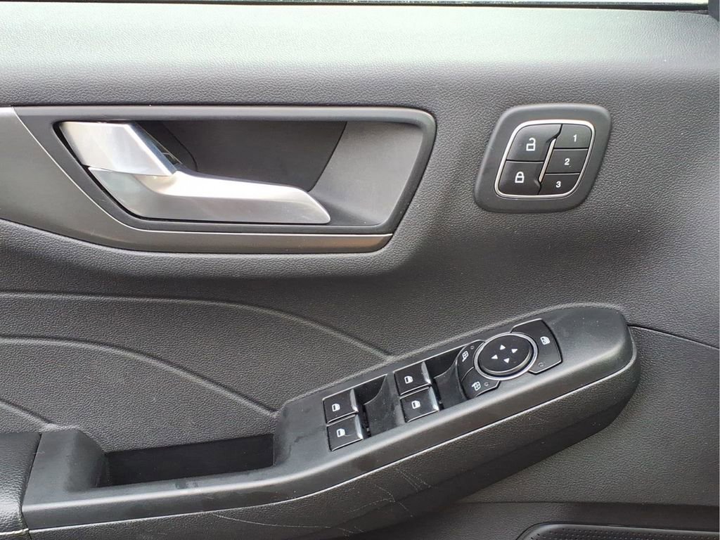 Used 2023 Ford Escape Active w/ Tech Pack #2 image 22