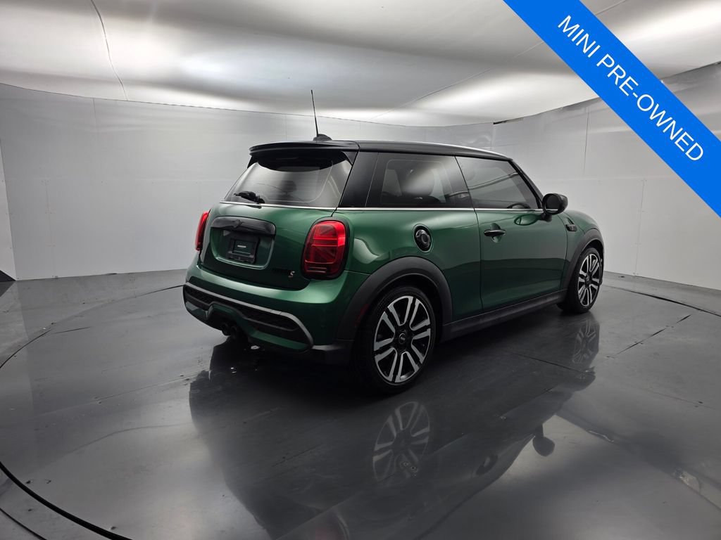 Used 2022 MINI Cooper S w/ Premium Package FWD image 4