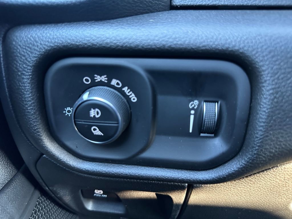 New 2025 RAM 1500 Tradesman image 17