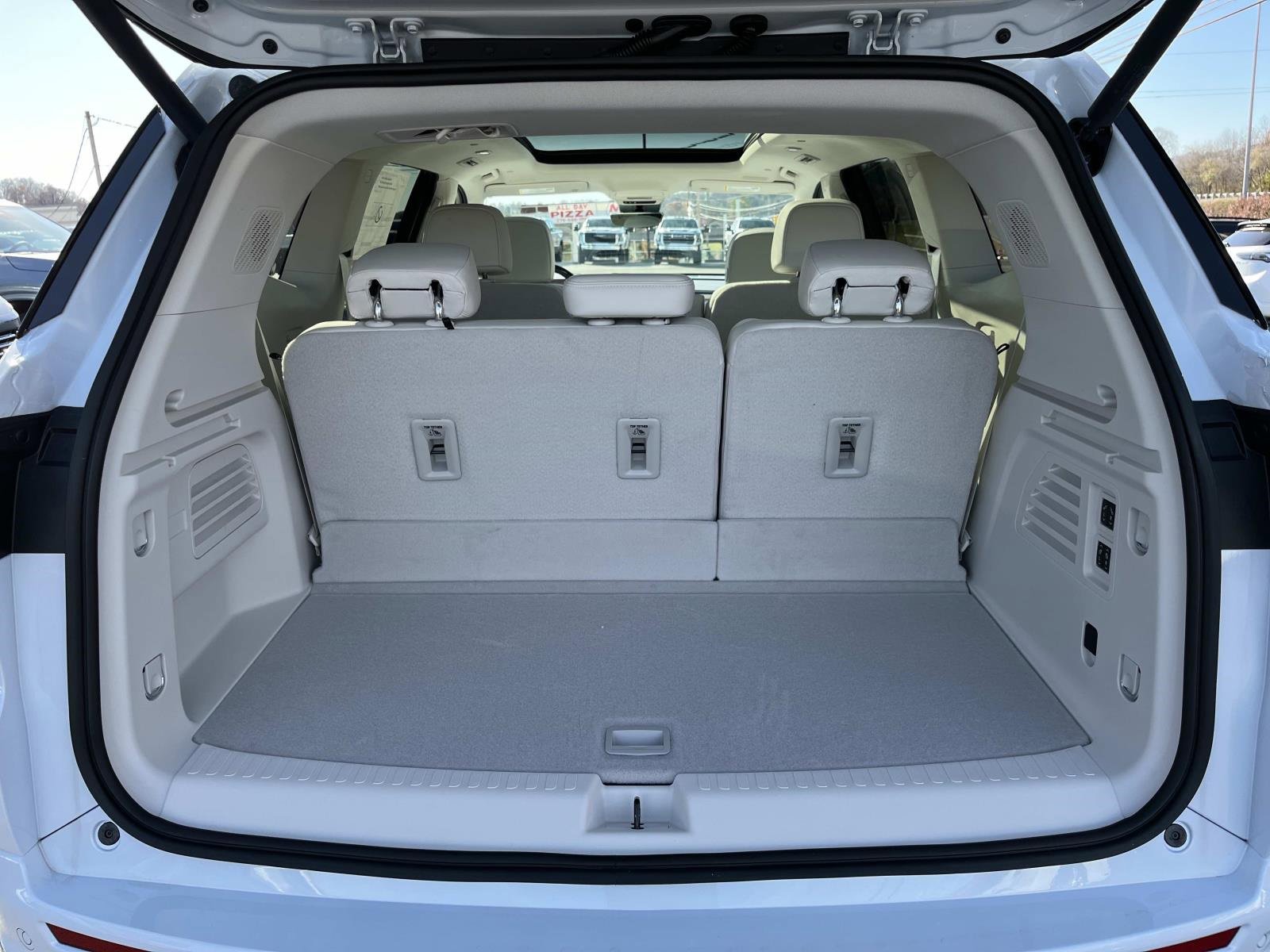 New 2026 Buick Enclave Avenir w/ Super Cruise Package image 22