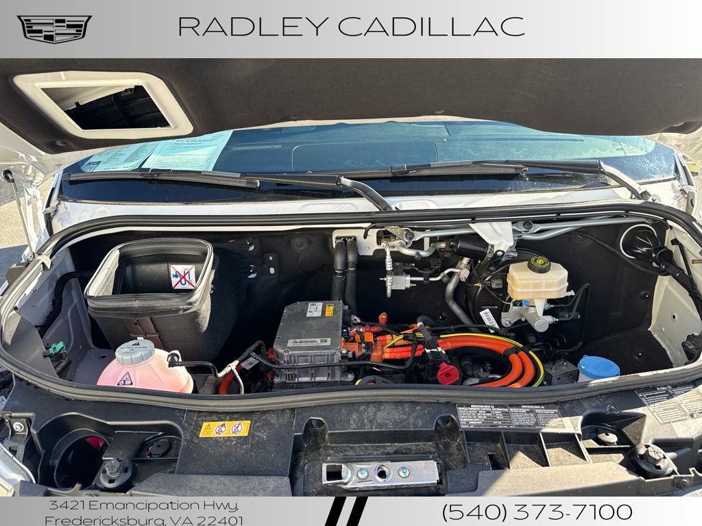 Used 2024 Mercedes-Benz eSprinter 170 Cargo image 14