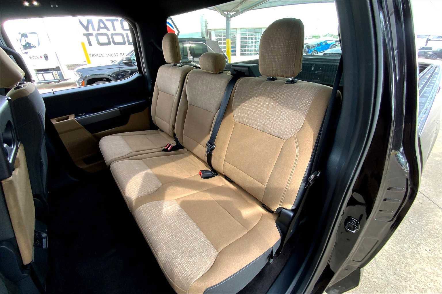 Used 2021 Ford F150 XLT image 21