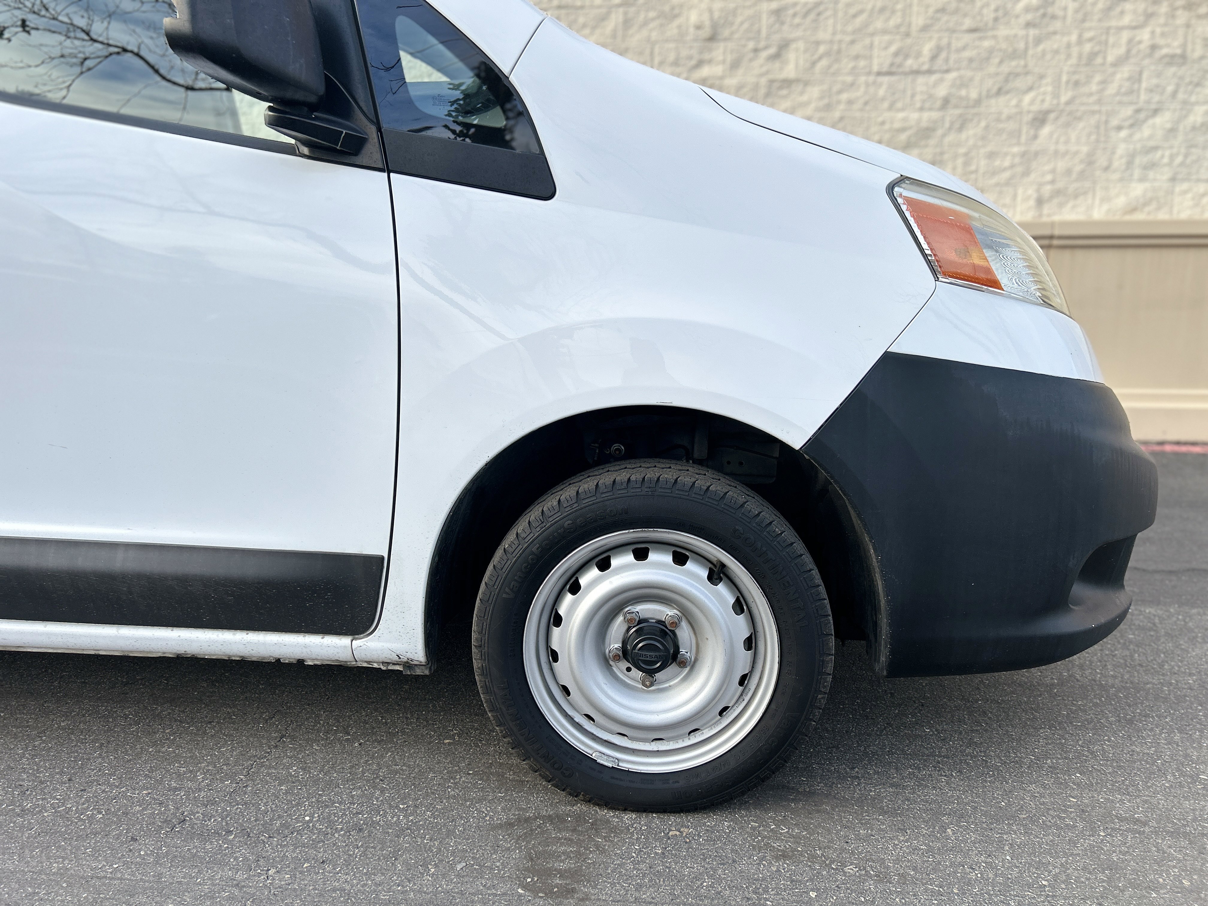 Used 2019 Nissan NV200 S image 17